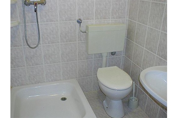 Croazia Privát Slatine, Esterno